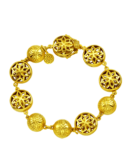 Gold bracelet for ladies